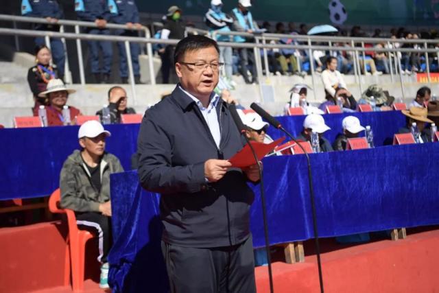 波尔津吉斯自曝接受脚踝手术 最快12月份复出